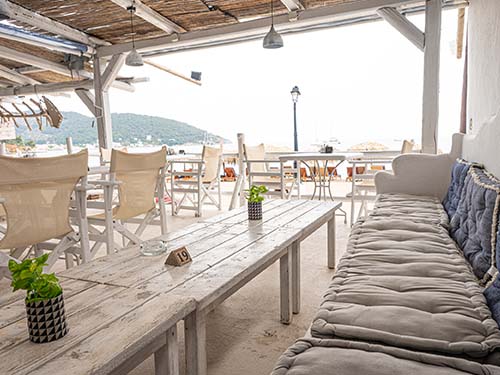 Kanali Beach Bar Restaurant