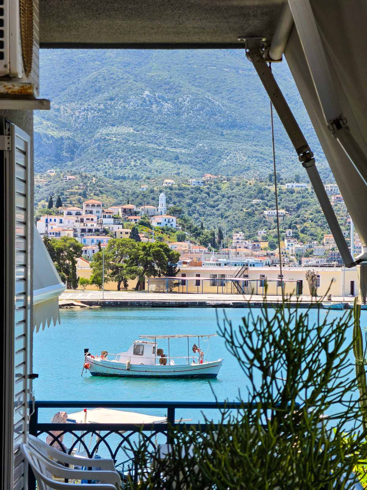 Kanali Apartments Poros